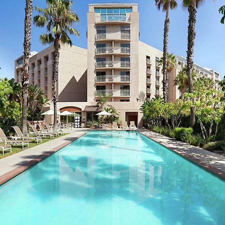 Embassy Suites By Hilton Brea - North Orange County Экстерьер фото