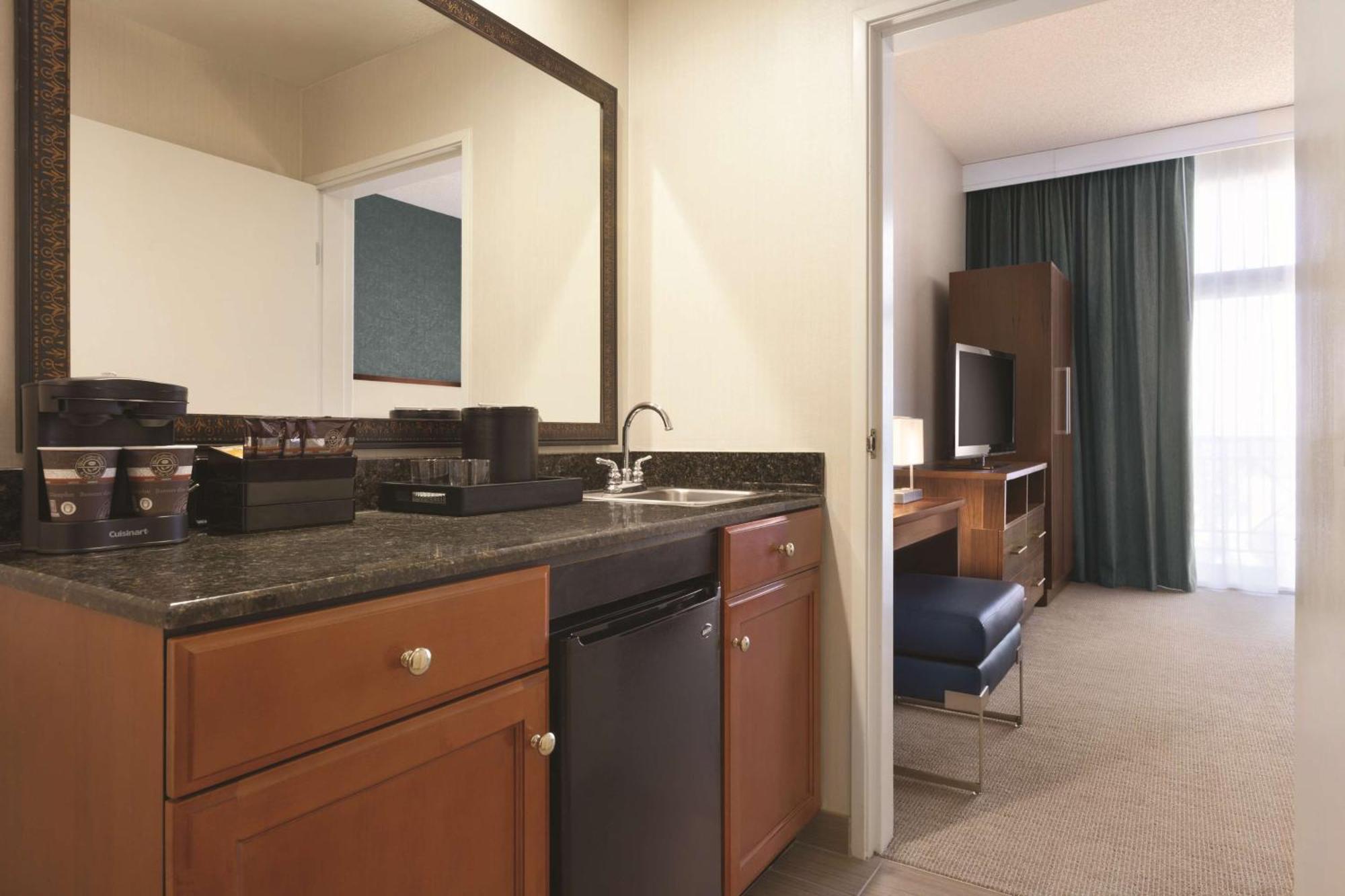 Embassy Suites By Hilton Brea - North Orange County Экстерьер фото