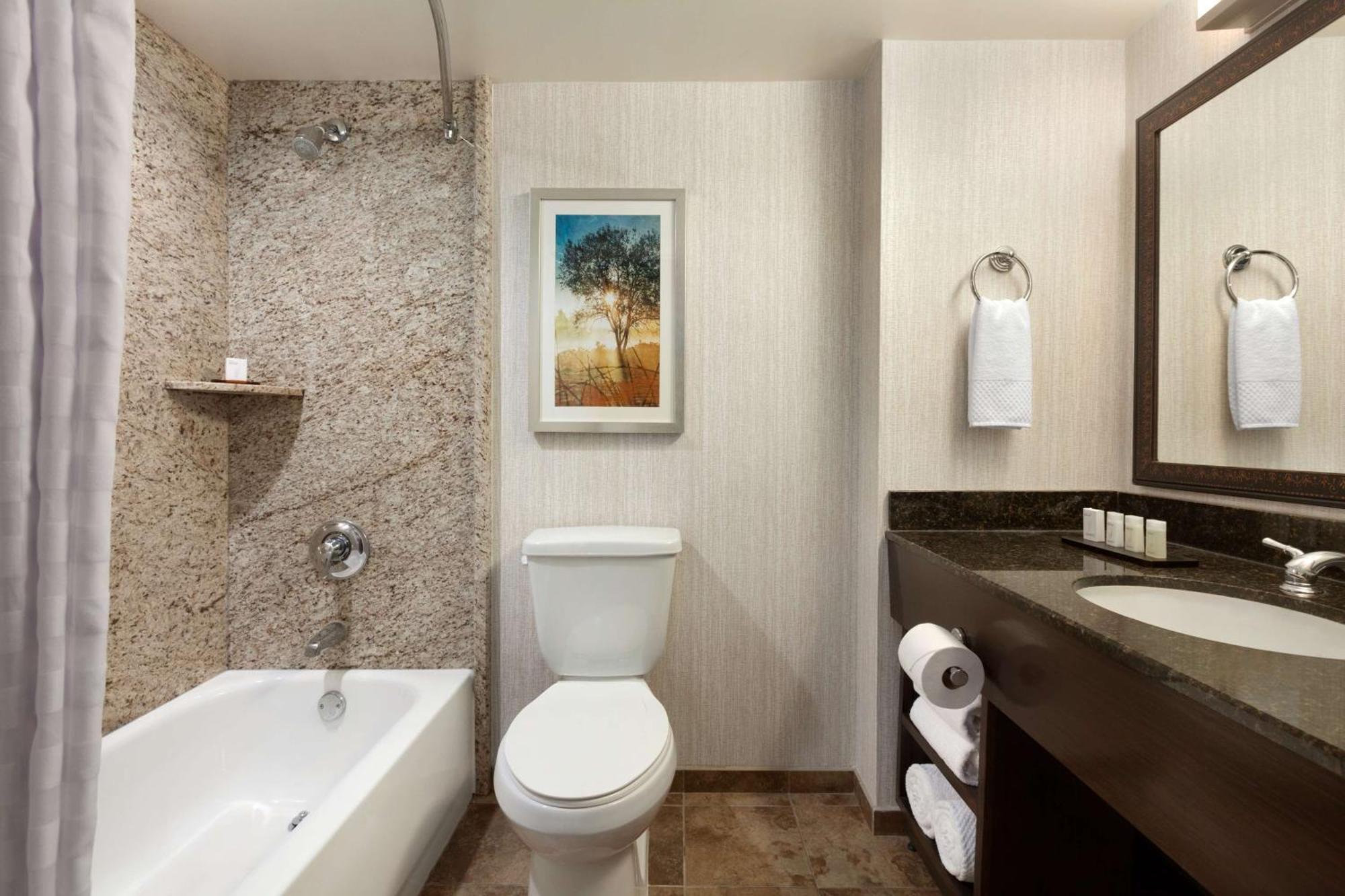 Embassy Suites By Hilton Brea - North Orange County Экстерьер фото