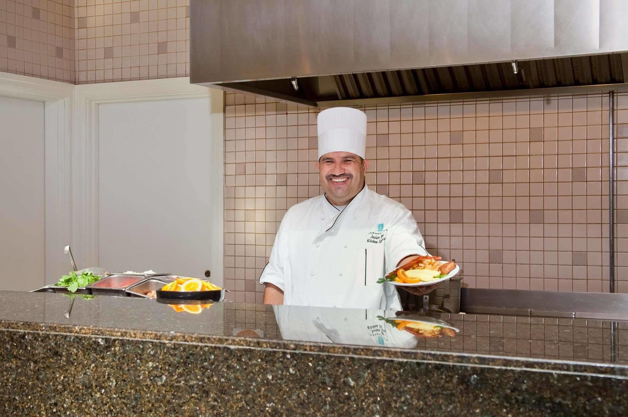 Embassy Suites By Hilton Brea - North Orange County Экстерьер фото